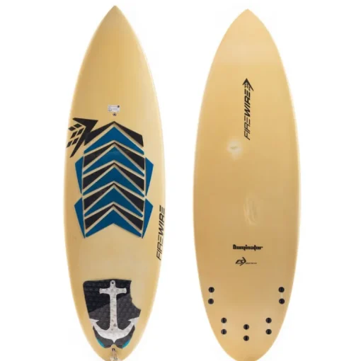 Used 5'6 DOMINATOR SURFBOARD